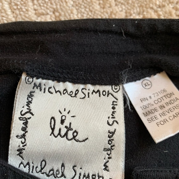 Light weight sweater/jacket - Picture 3 of 3